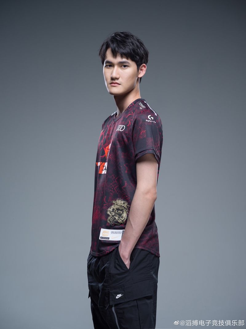 《LOL》TESS10定妆照
