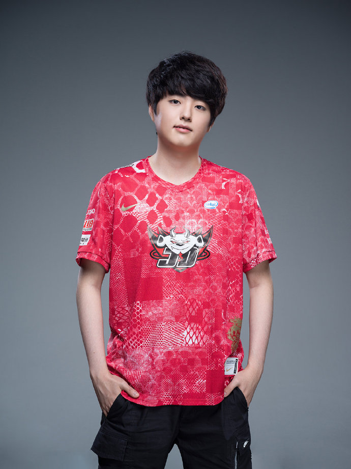 《LOL》JDGS10定妆照