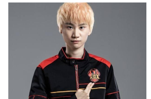 fpxdoinb是哪国人