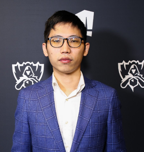 《LOL》fpx战队教练是谁