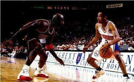 《nba2kol​2》阿伦·艾弗森评测